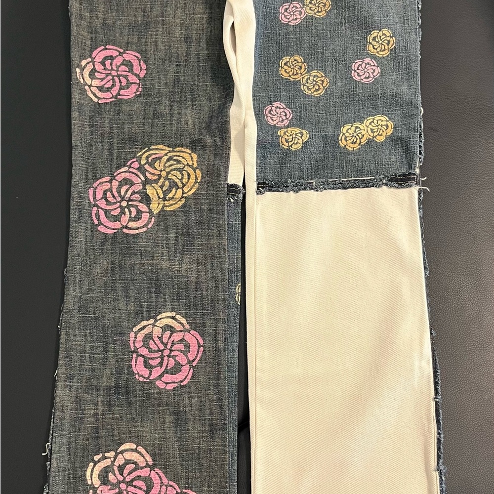 Moschino Pink and Yellow Cropped Ankle Jeans
